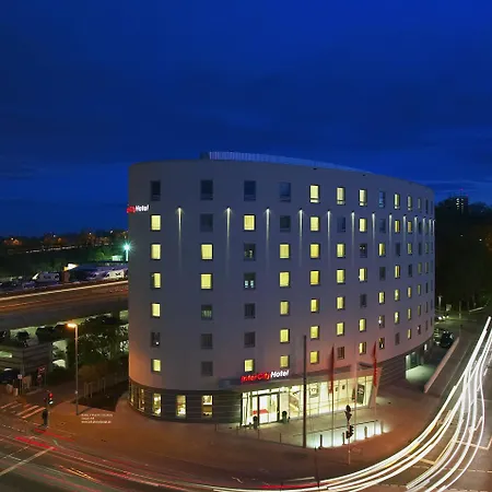 Hotel Intercityhotel 4*