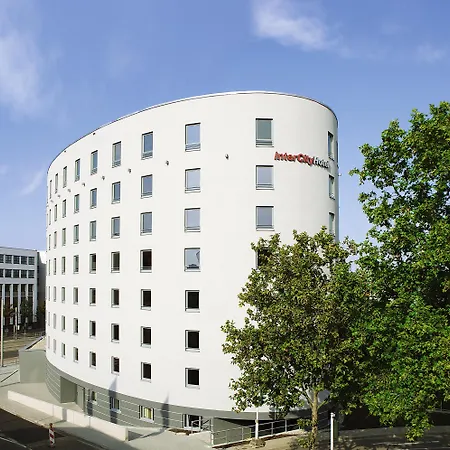 Intercityhotel 4*