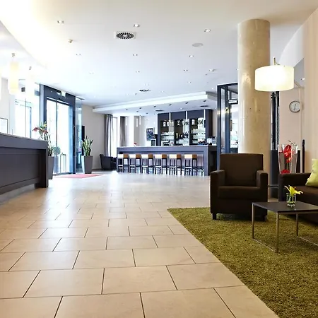 Hotel Intercityhotel 4*