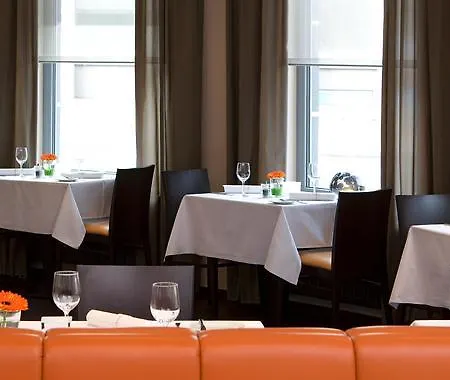 Hotel Intercityhotel 4*