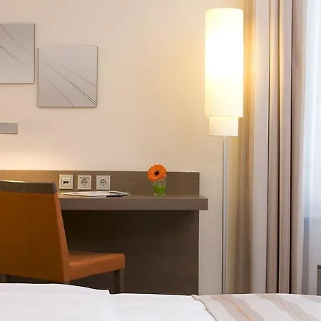 Intercityhotel 4*