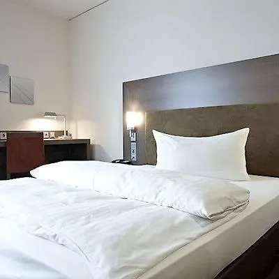 Intercityhotel Hotel 4*